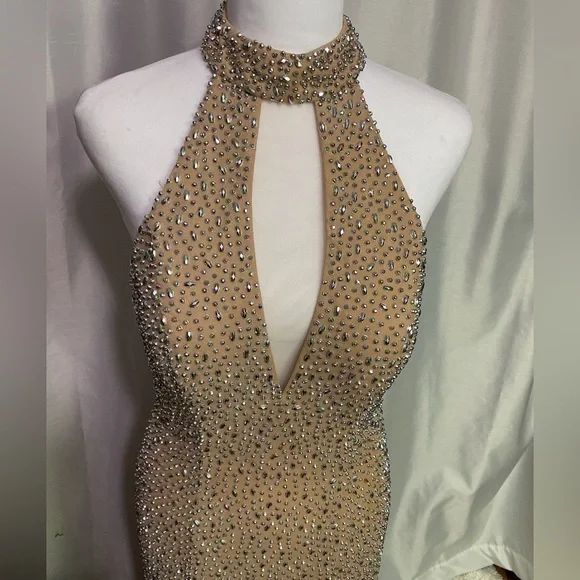 La Femme Pink Blush Gown - Picture 4 of 14